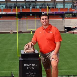 Meet your Posher, Sam